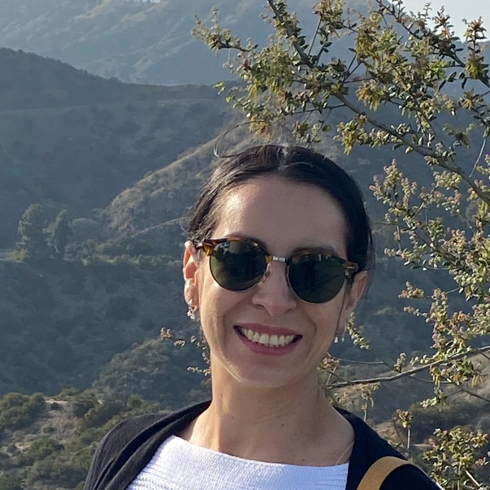 Meet your Posher, Ana cristina